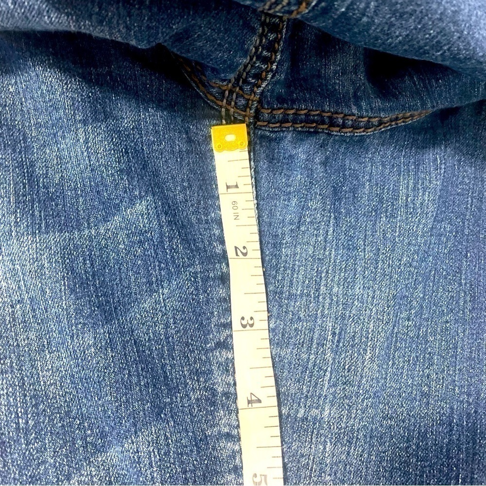 Seven7 Slim Boot Cut Sz 10 Women’s Jeans Rhinestones on Back Pockets - Picture 10 of 12